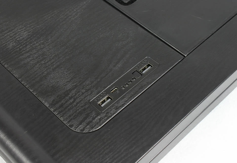 Cheap π Laptop and Tablet Tray with Built-In Charger by Sharper Image π 6 Cheap π Laptop and Tablet Tray with Built-In Charger by Sharper Image π - Image 6