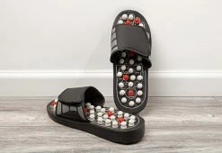 Wholesale 😍 Acupressure Massage 🩴 Sandals by Sharper Image 🤩