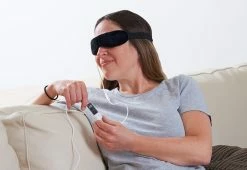 Brand new 🔔 Dry Eye Therapy Mask by Please Me LLC ⌛