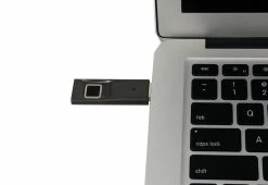 Brand new 🎉 Fingerprint USB Key by Pred Technologies USA Inc 🎁 -Cheap Home Store 207719 z3